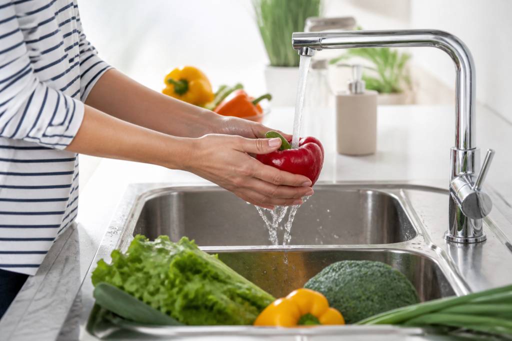 Conso annuelle eau : comment réduire sa consommation au quotidien